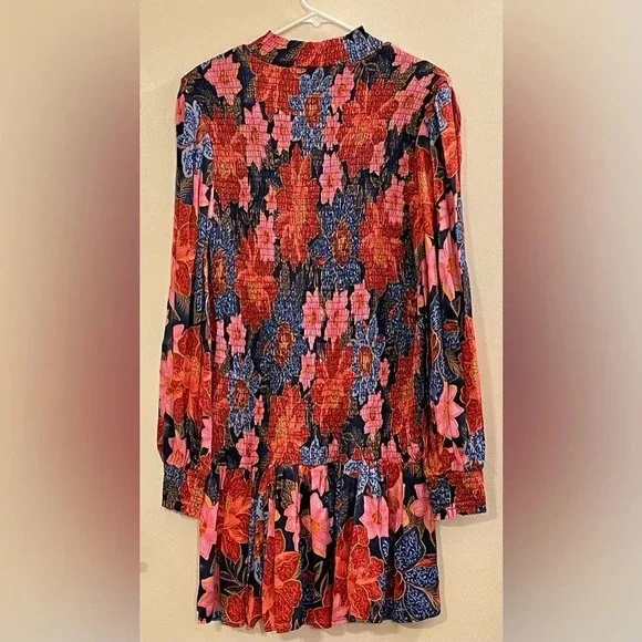 FARM RIO NWOT Garden Smocked Mini Dress in Navy - Picture 7 of 12